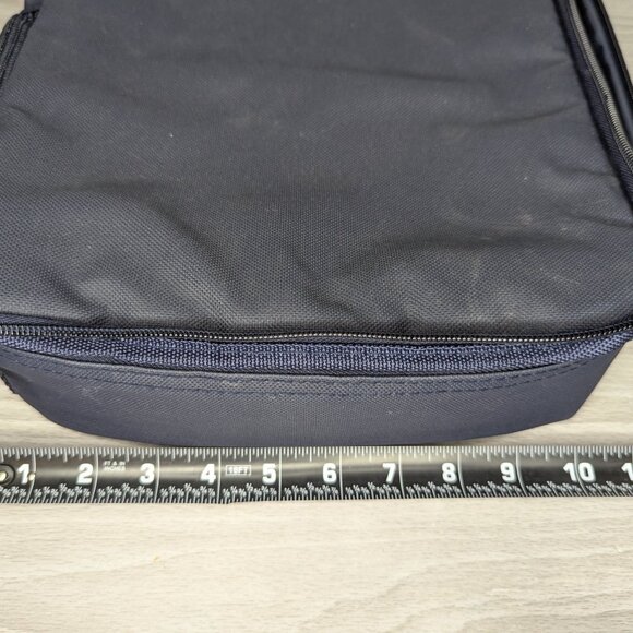 Pampered Chef Navy Blue Insulated Casserole Stoneware Carrying Tote w/Handles - Picture 12 of 13